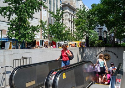 Escalator.